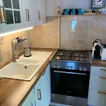 Mandula House * פלוזנק