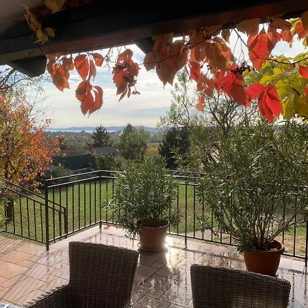 Mandula House Casa vacanze Paloznak