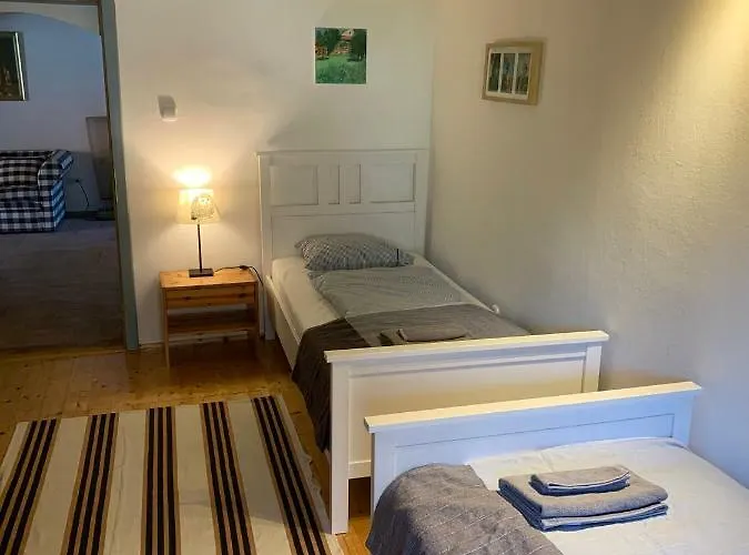 Mandula House *
